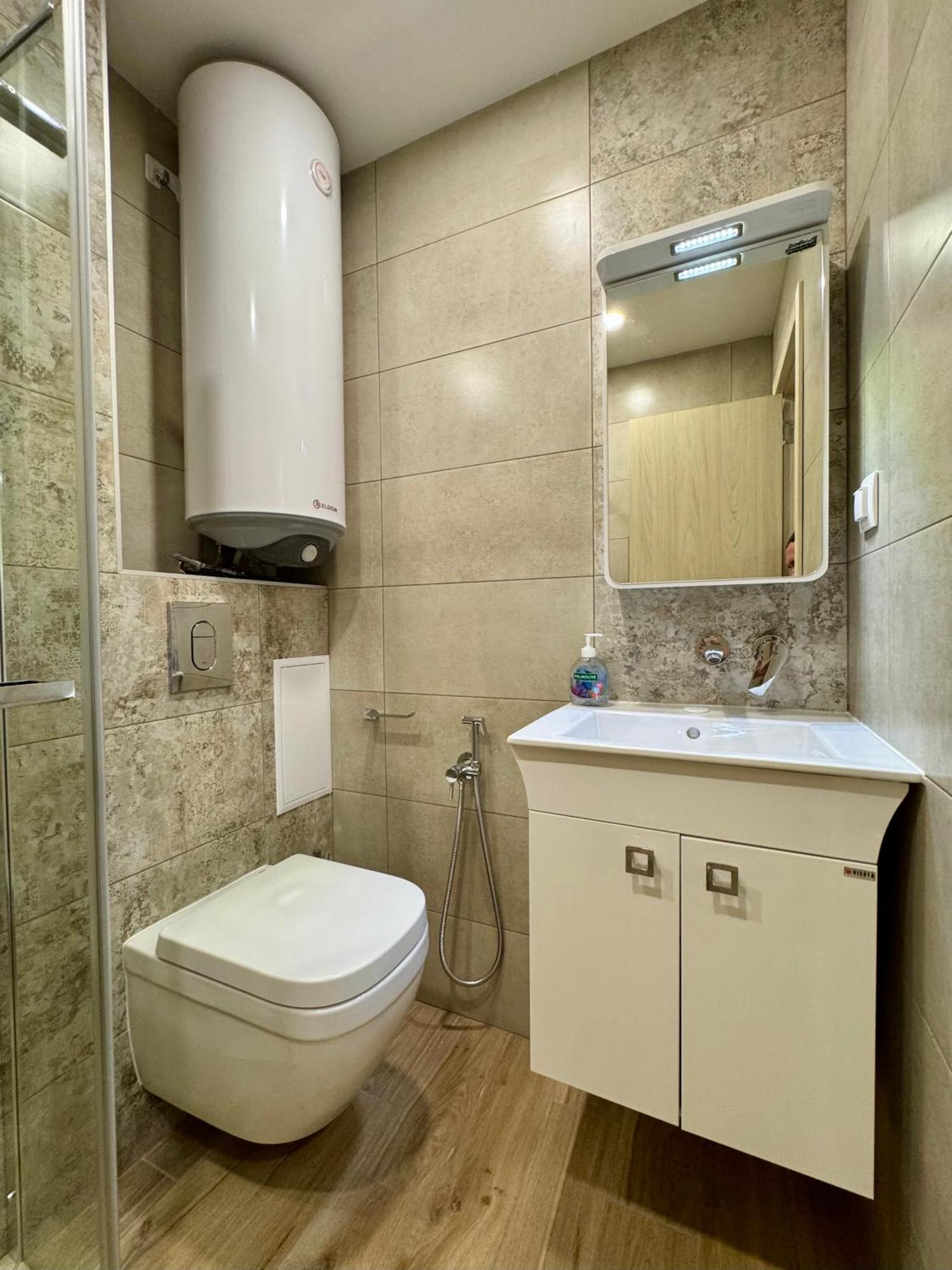 Parkview Luxury In City Center 8 Veliko Tŭrnovo Exterior photo