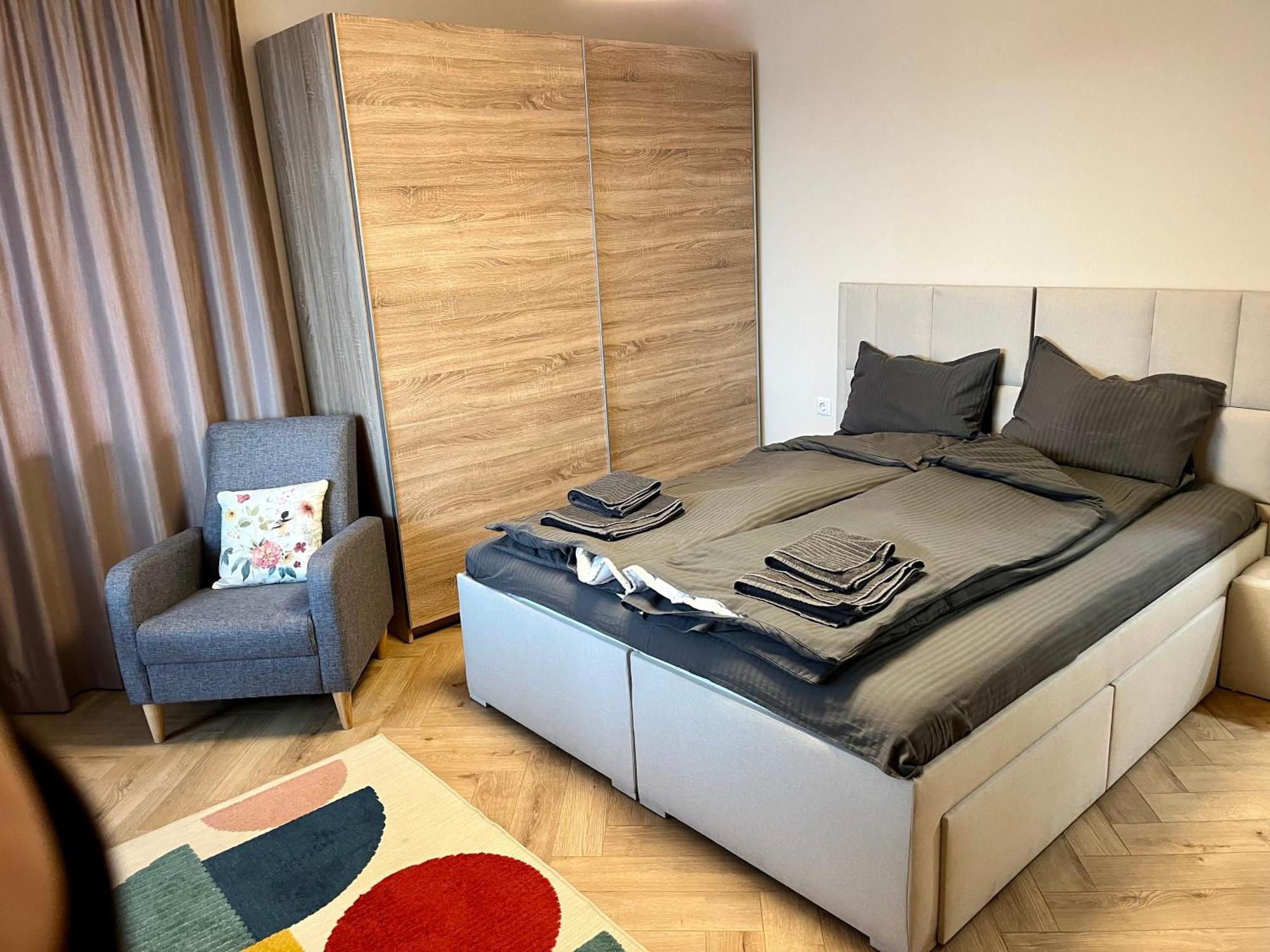 Parkview Luxury In City Center 8 Veliko Tŭrnovo Exterior photo